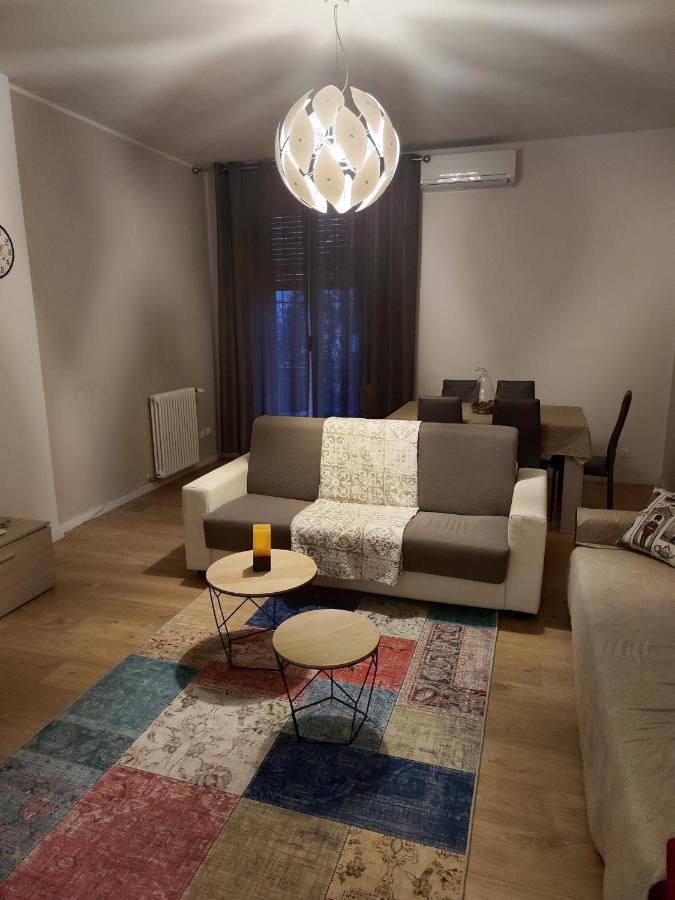 Ak Holidays Apartment 59 โบโลญญา ภายนอก รูปภาพ