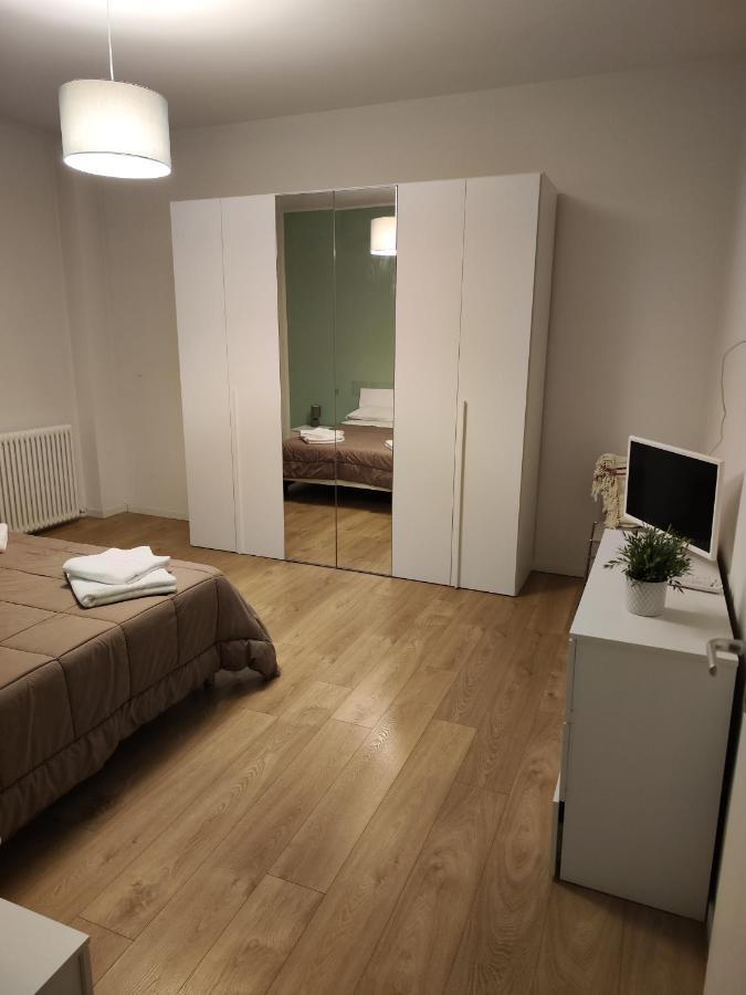 Ak Holidays Apartment 59 โบโลญญา ภายนอก รูปภาพ